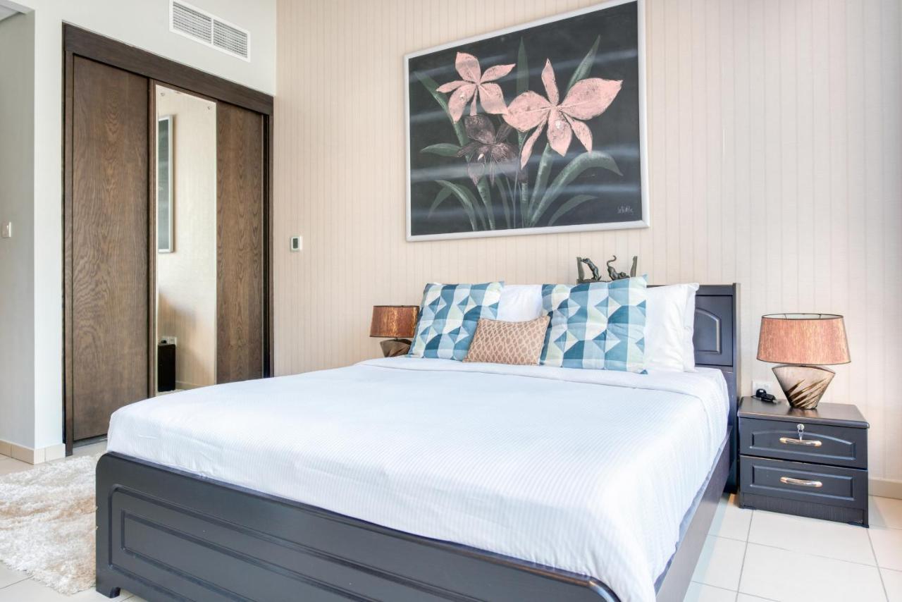 Maison Privee - Big, Bright, Luxury Marina Views Apt Next To Beach Dubaj Kültér fotó
