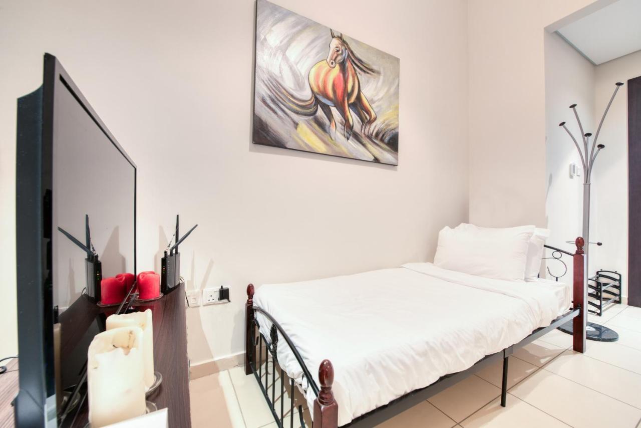 Maison Privee - Big, Bright, Luxury Marina Views Apt Next To Beach Dubaj Kültér fotó