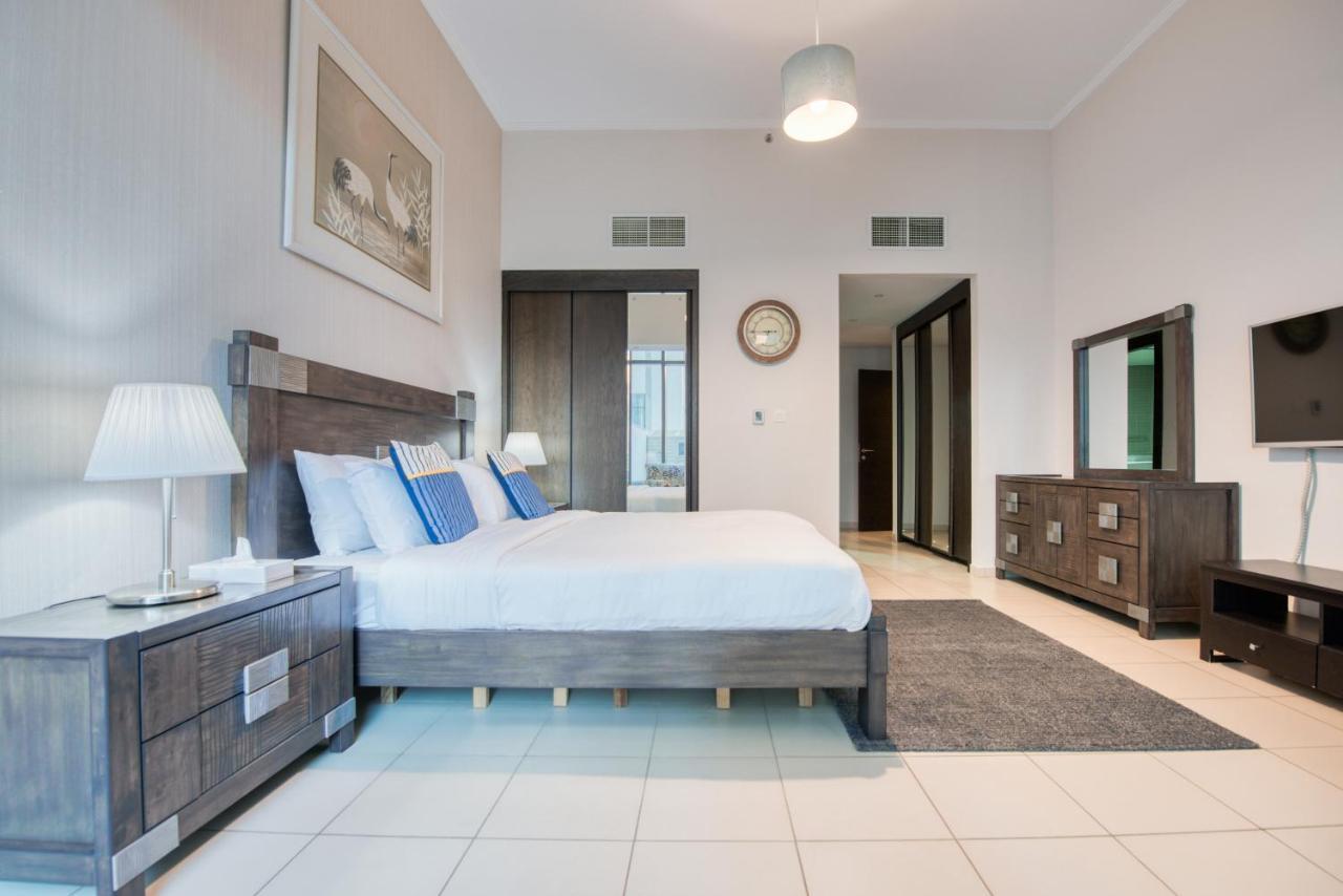 Maison Privee - Big, Bright, Luxury Marina Views Apt Next To Beach Dubaj Kültér fotó