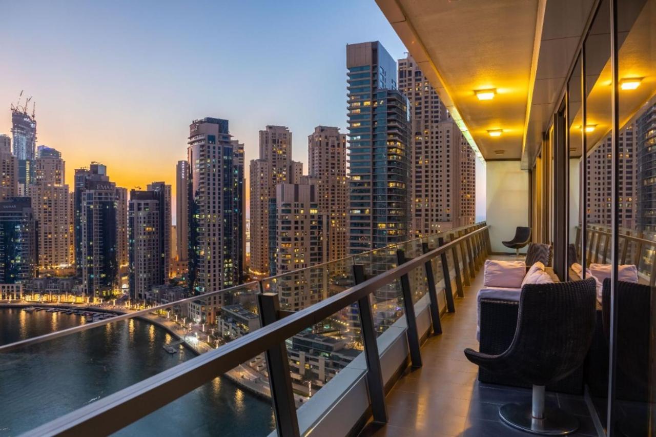 Maison Privee - Big, Bright, Luxury Marina Views Apt Next To Beach Dubaj Kültér fotó